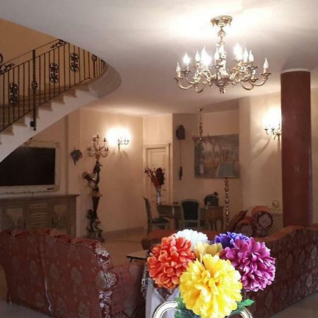 Villa Dei Sogni Sant'Arpino Екстериор снимка